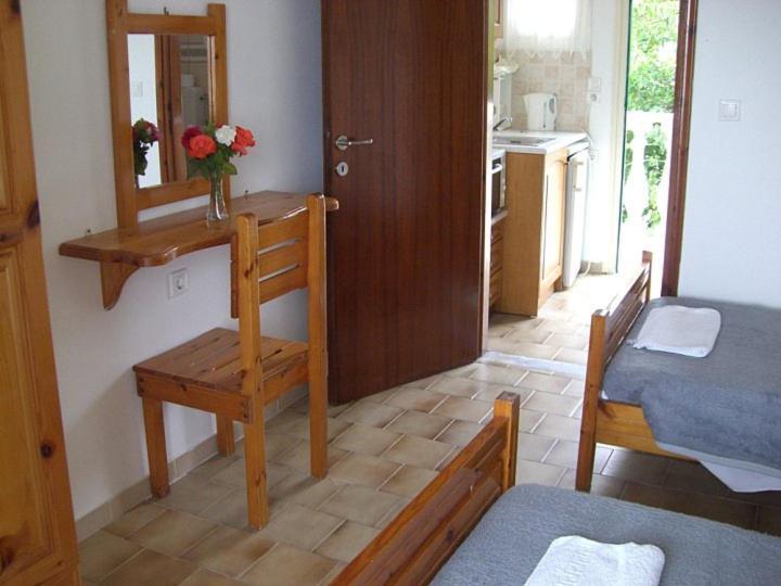 Anatoli Apartments Agios Stefanos Avliotes  Ngoại thất bức ảnh